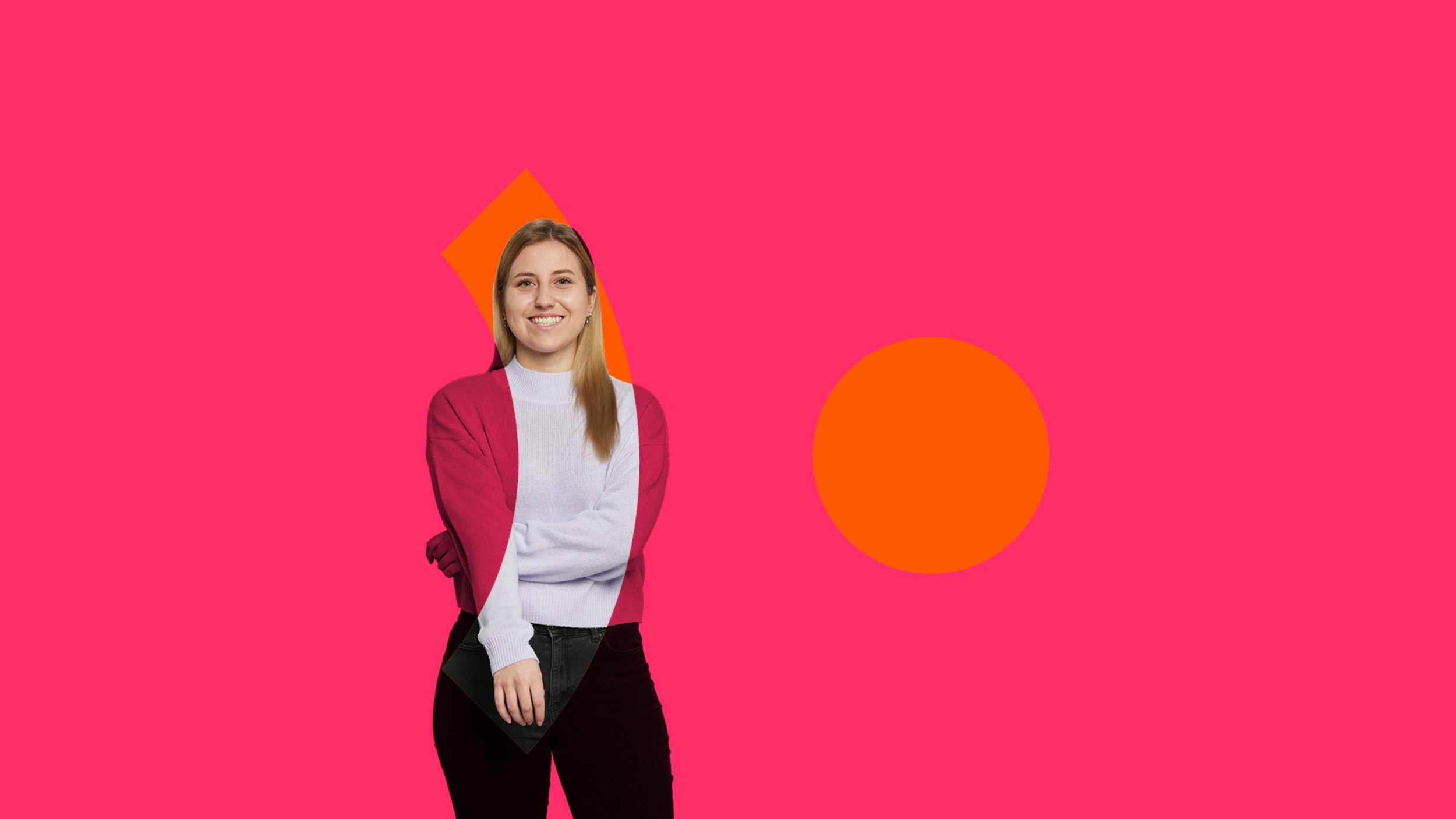 Mitarbeitende (m/d/w) vor einfarbigem Hintergrund